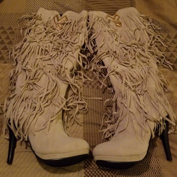 High Heeled Boots w/soft, thin fur lining - Picture 1 of 1